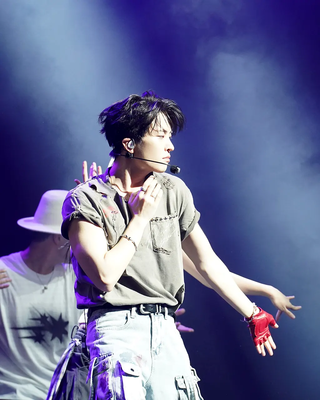youngjae-got7-asia-tour-2025-fermata